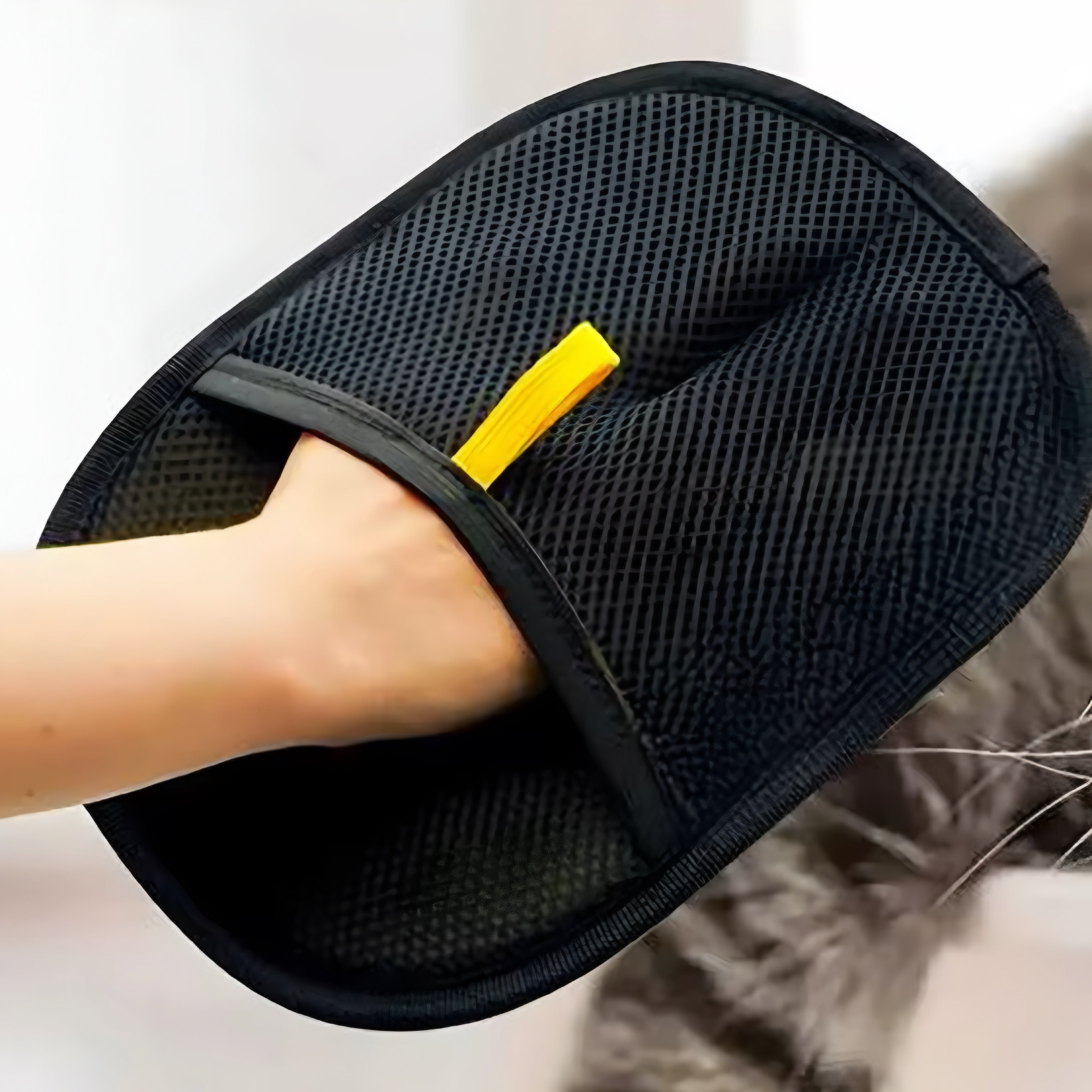 Fellpflege-Handschuh